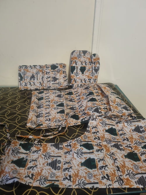 Ensemble cuisine Africain (tablier, sac à pain, gant de four et dessous de verre)